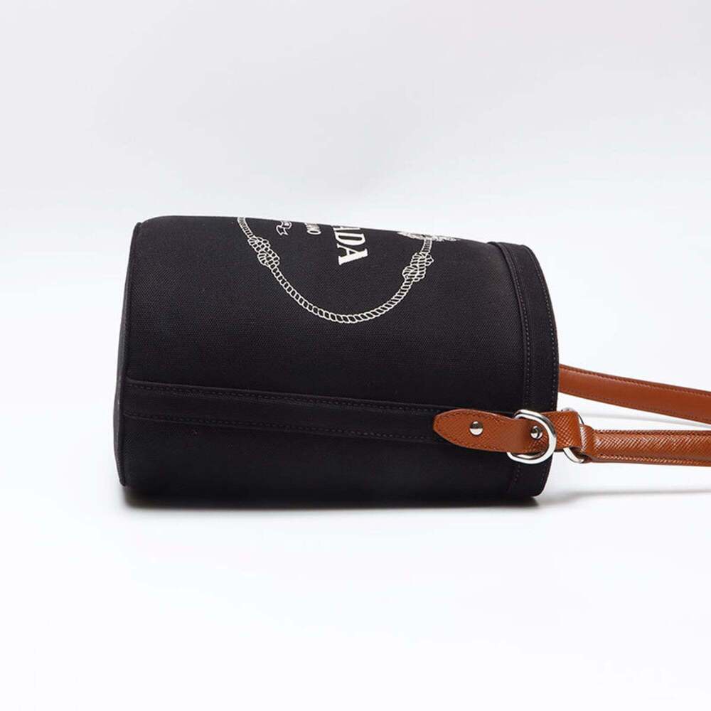 PRADA Black Shoulder Bag - Picture 4 of 13